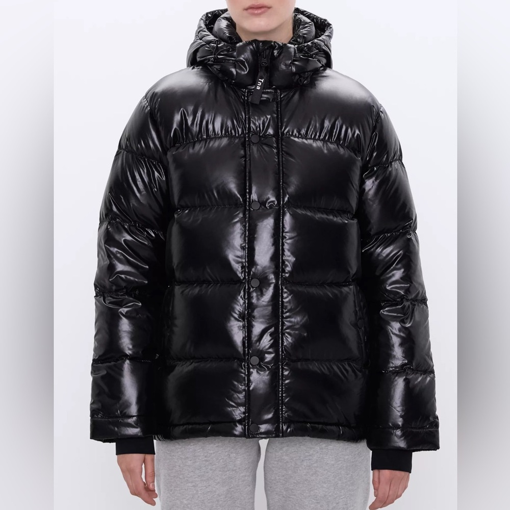 ARITZIA SUPER PUFF